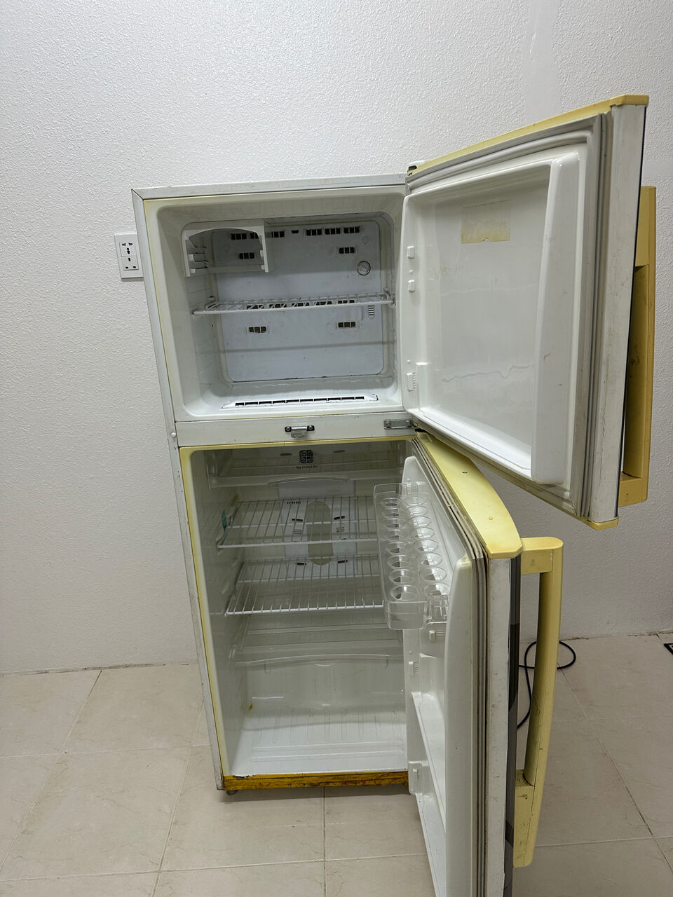 Dammam, Household Items, SAR 450,  Samsung Double Door Refrigerator