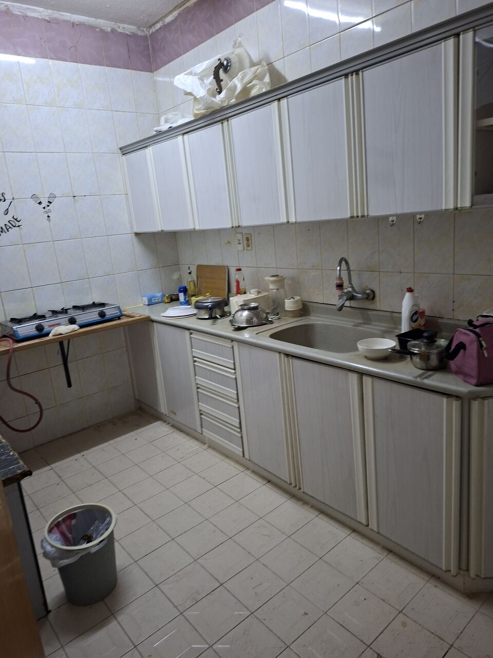 Al Rabie, Apartments, Flats, Houses & Villas, SAR 750/year,  2 BR,  I Am Offering Furnished Room For Executive Bachelors Room