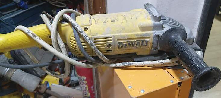 Jubail, Electrical & Plumbing, SAR 300,  DeWALT Angle Grinder