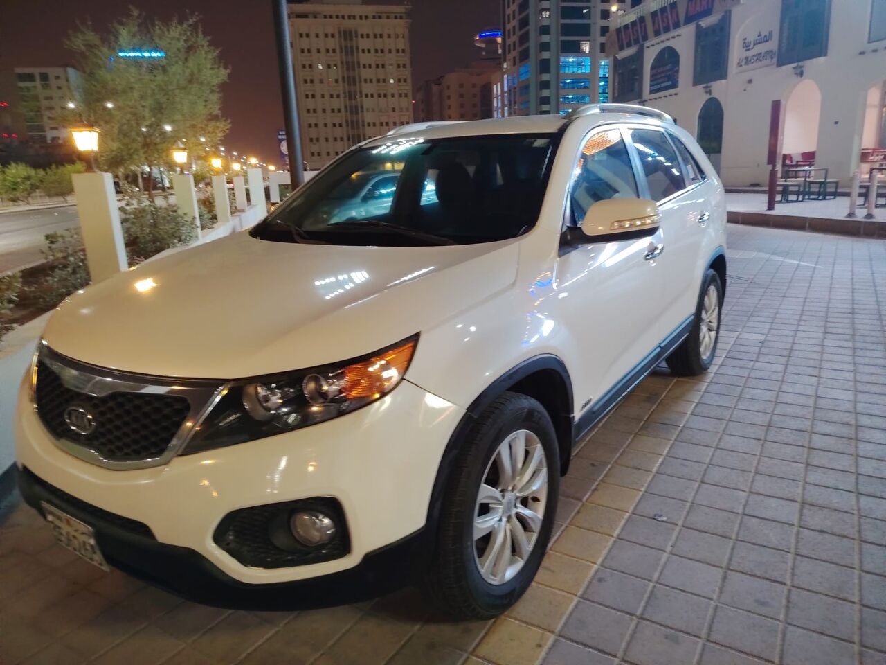 Tubli, Vehicles, Cars & Trucks , BHD 1500,  2011 Kia Sorento,  2011,  Automatic,  250000 KM,  Buy And Drive 1500 Bd Only Kia Sorento V6 Very Clean And Smooth Drive Ac Good