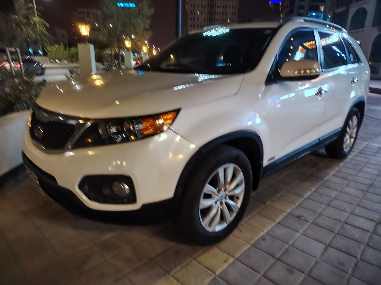 Tubli, Vehicles, Cars & Trucks , BHD 1500,  2011 Kia Sorento,  2011,  Automatic,  250000 KM,  Buy And Drive 1500 Bd Only Kia Sorento V6 Very Clean And Smooth Drive Ac Good