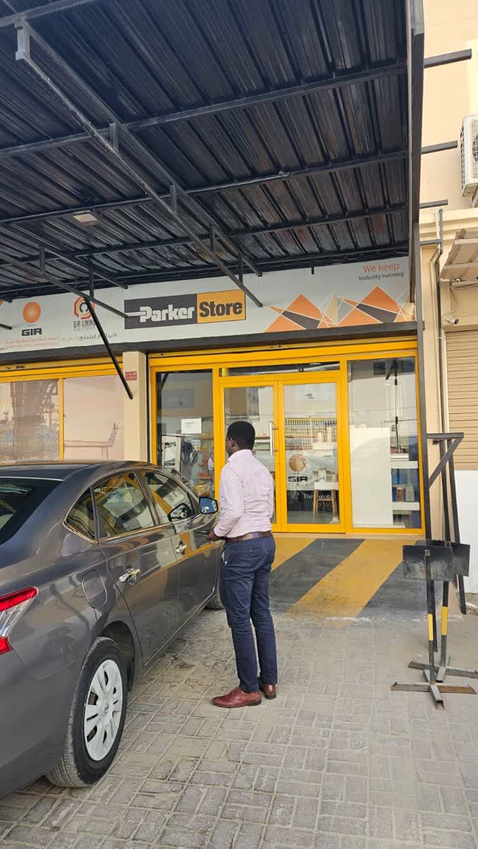 Manama, Shops, BHD 350,  90 Sq. Meter,  New Showroom / Workshop / Offices