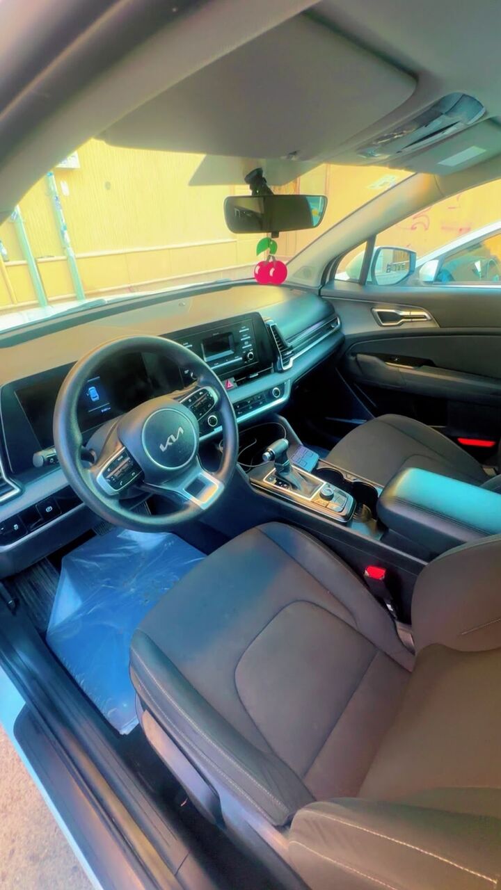Riyadh, Vehicles, Cars & Trucks , SAR 70000,  Kia Sportage 2023,  2023,  Automatic,  92000 KM,
