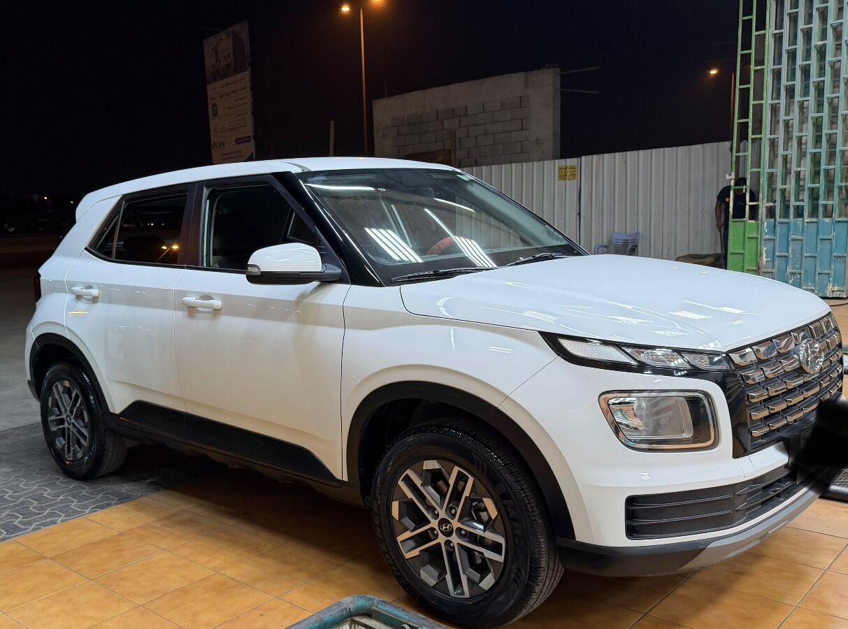 Al Kharj, Vehicle Lease Transfer, Hyundai Venue 2024 &ndash; Lease Transfer Available