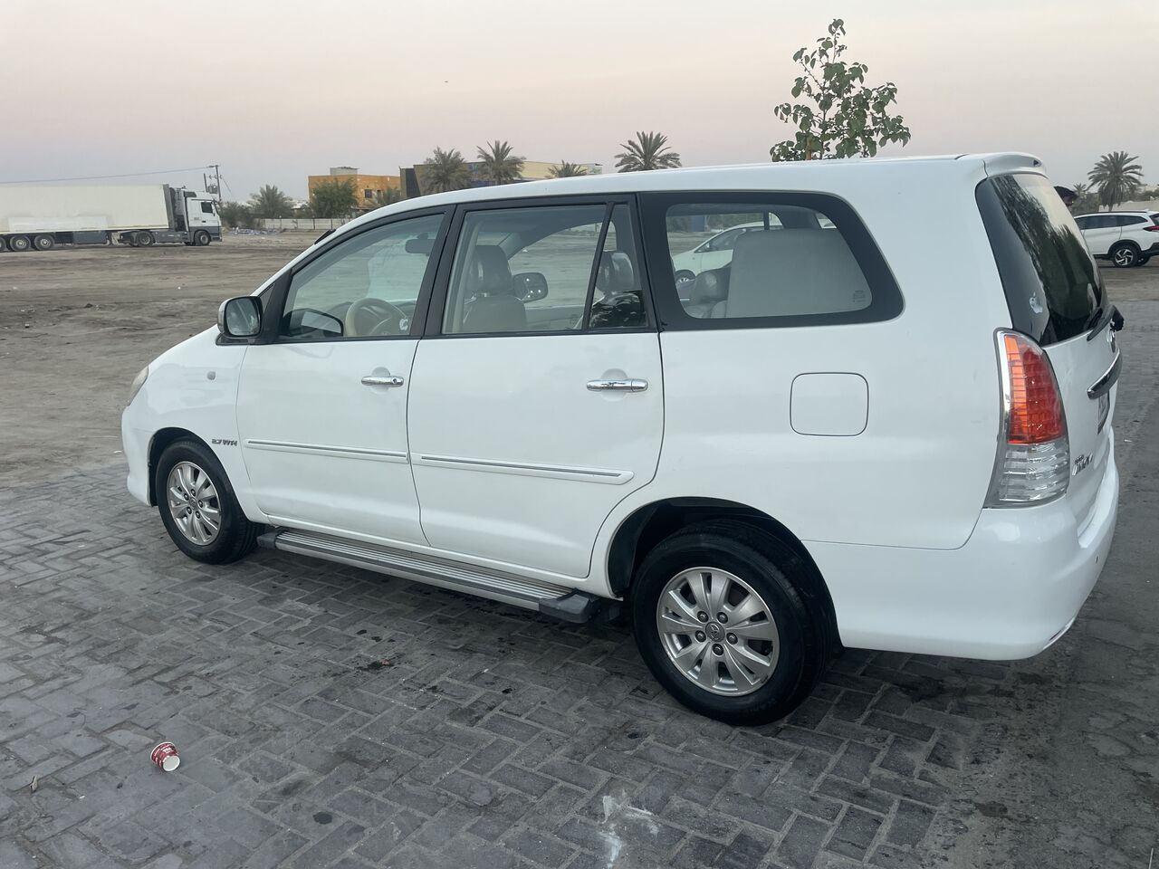 Manama, Vehicles, Cars & Trucks , BHD 2600,  Toyota Innova,  2011,  Automatic,  177500 KM,   For Sale