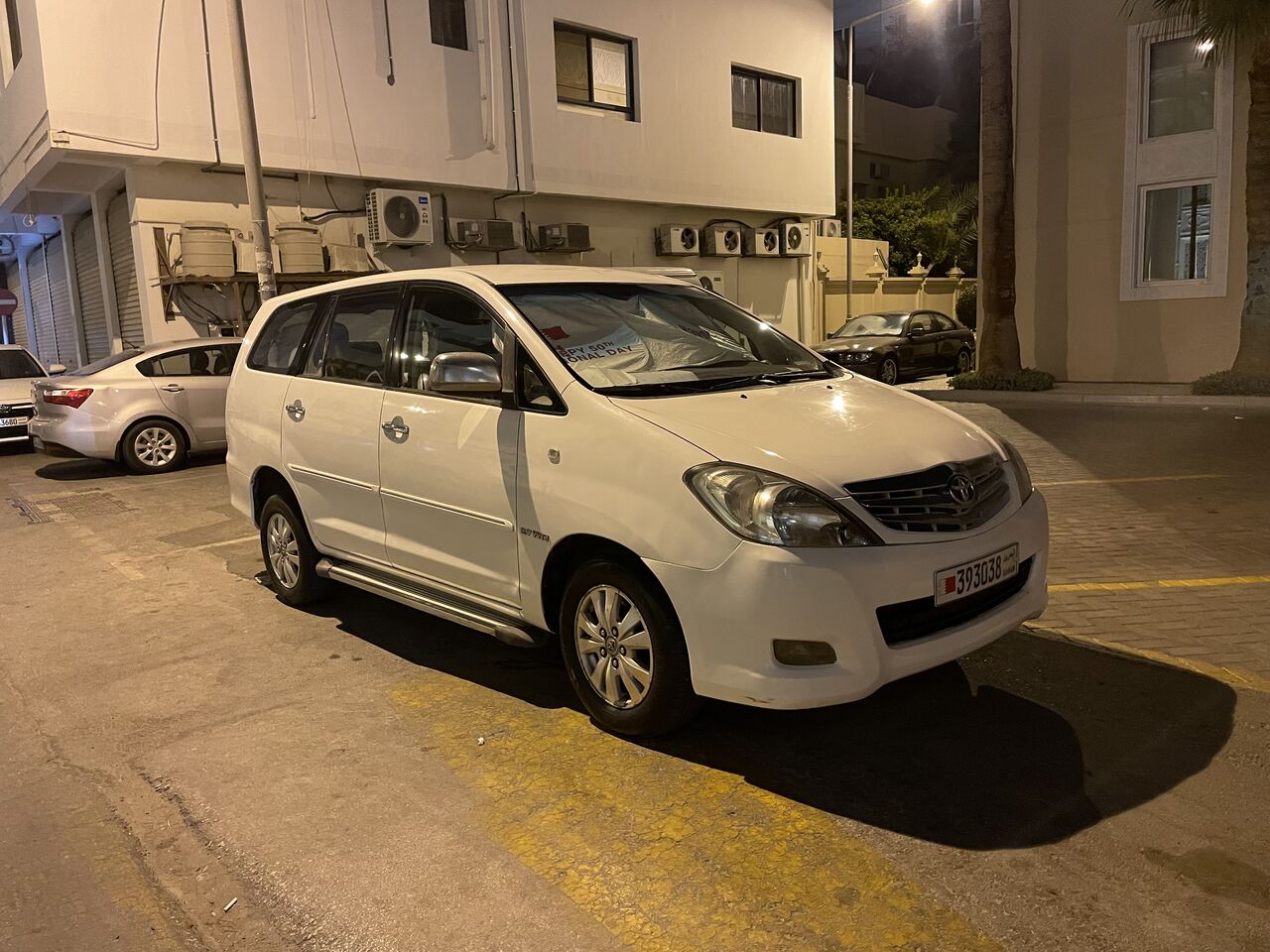 Manama, Vehicles, Cars & Trucks , BHD 2600,  Toyota Innova,  2011,  Automatic,  177500 KM,   For Sale