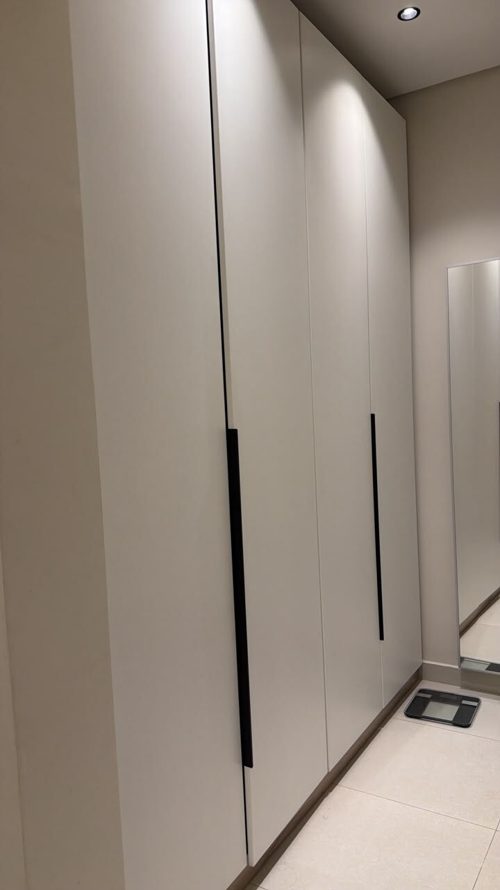 Riyadh, Furniture, Premium Quality Bedroom Wardrobe For Very Afordable Price