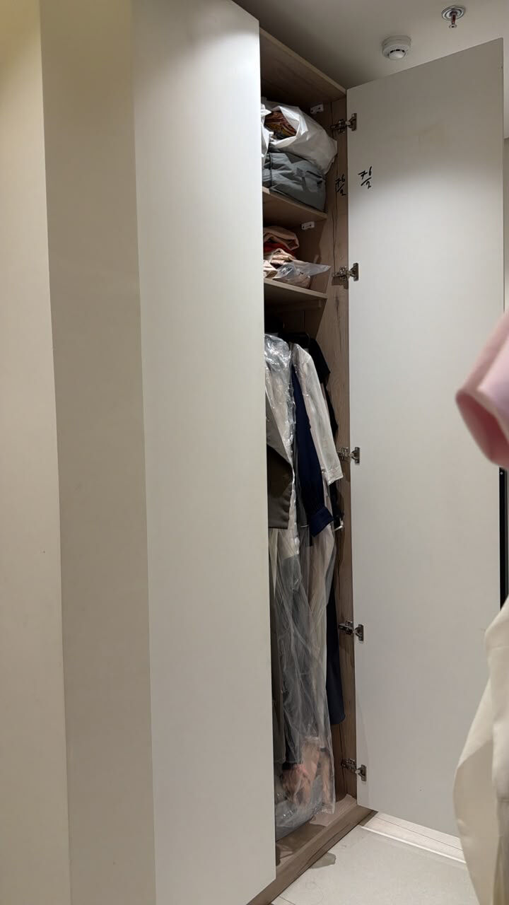 Riyadh, Furniture, Premium Quality Bedroom Wardrobe For Very Afordable Price