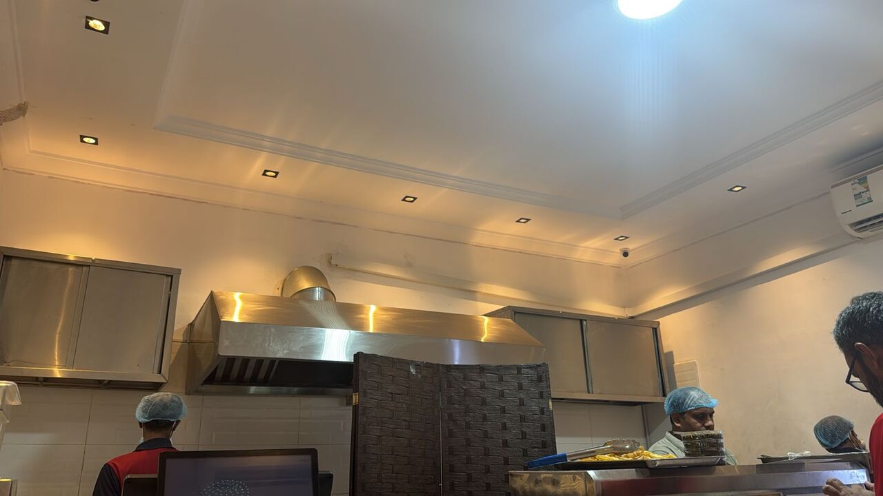 Jeddah, Materials, SAR 10,  Steel Kitchen Hod Mosora
