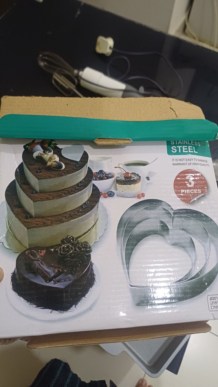 Jidhafs, Appliances, BHD 10,  Baking Items With Blender