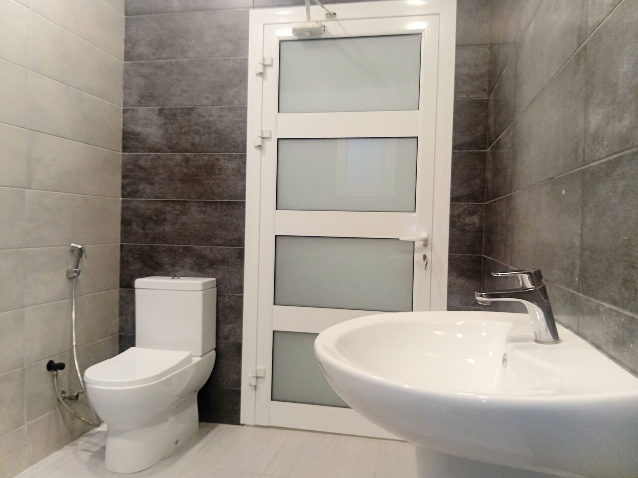 Tubli, Apartments, Flats, Houses & Villas, BHD 290/month,  Furnished,  2 BR,  2 BHK Apartment For Rent In Tubli. Inclusive BD 20 EWA Limit!!! Call N WhatsApp 36761304