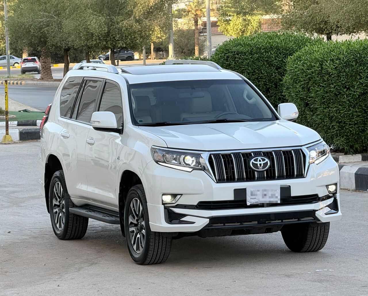 Riyadh, Vehicles, Cars & Trucks , SAR 150,  TOYTA PRADO TXL3 V6 4WD,  2022,  Automatic,  44000 KM,  FULL OPTION