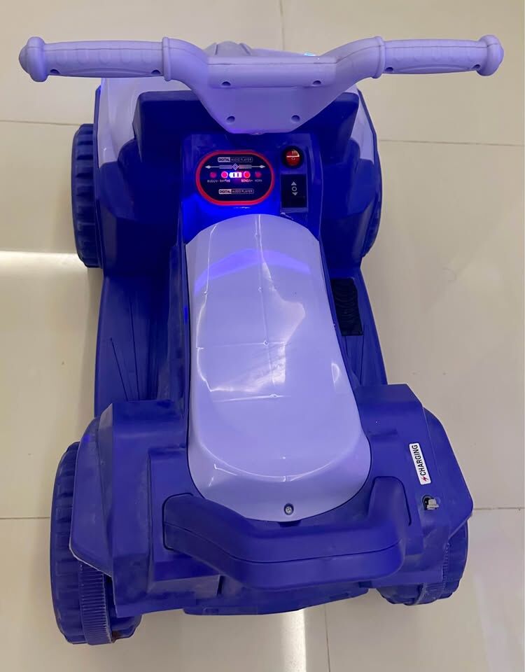 Riyadh, Baby & Kid Stuff, SAR 180,  Final Exit Sale: Kids Toy Car - Battery Operated