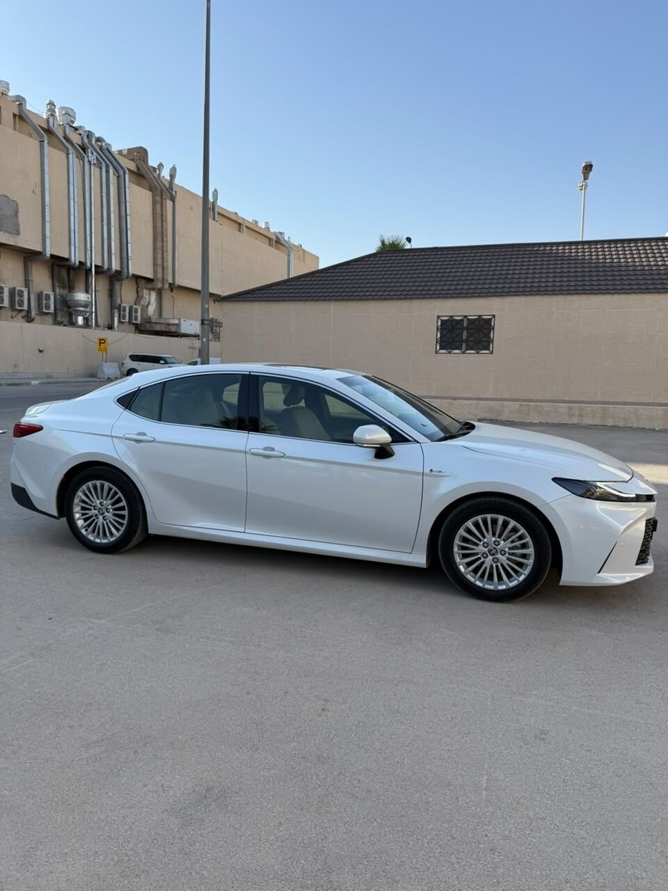 Riyadh, Vehicles, Cars & Trucks , SAR 1234,  Toyota Camry Hybrid,  2025,  Automatic,  125988 KM,  Installment Car Bank Lease