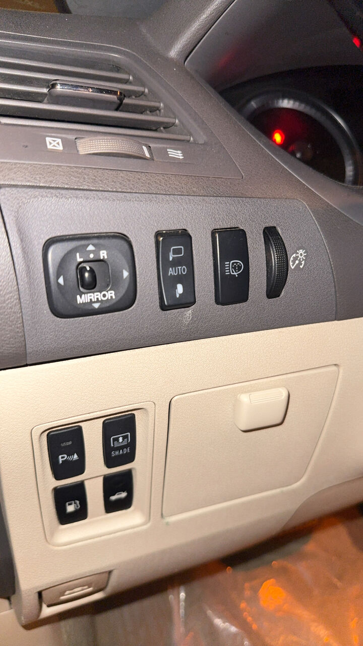 Riyadh, Vehicles, Cars & Trucks , SAR 56000,  Lexus ES 350,  2011,  Automatic,  139 KM,  Riyadh
