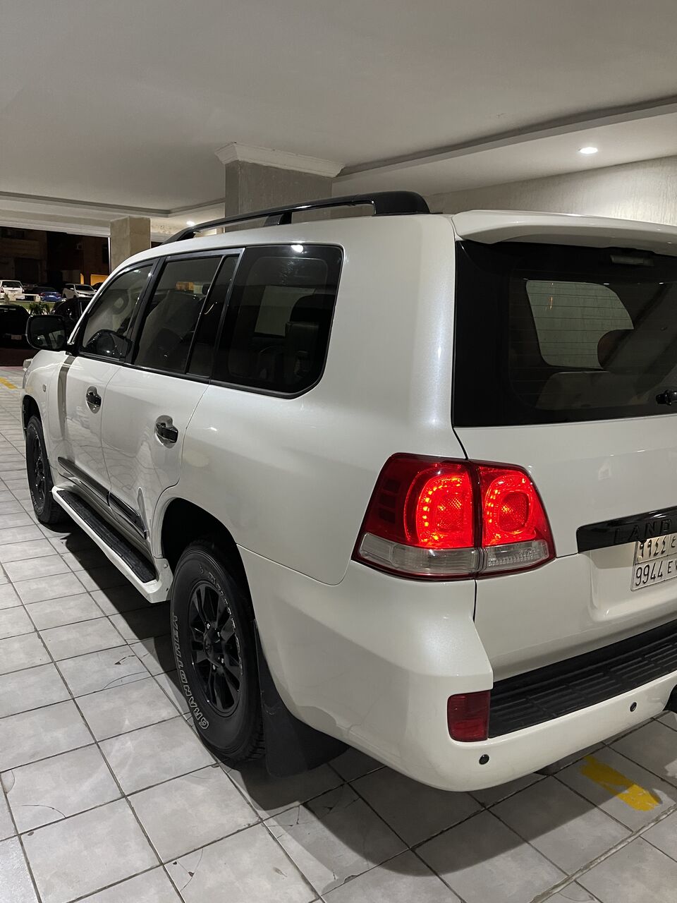 Jeddah, Vehicles, Cars & Trucks , SAR 65,  Toyota Land Cruiser,  2010,  Automatic,  410000 KM,
