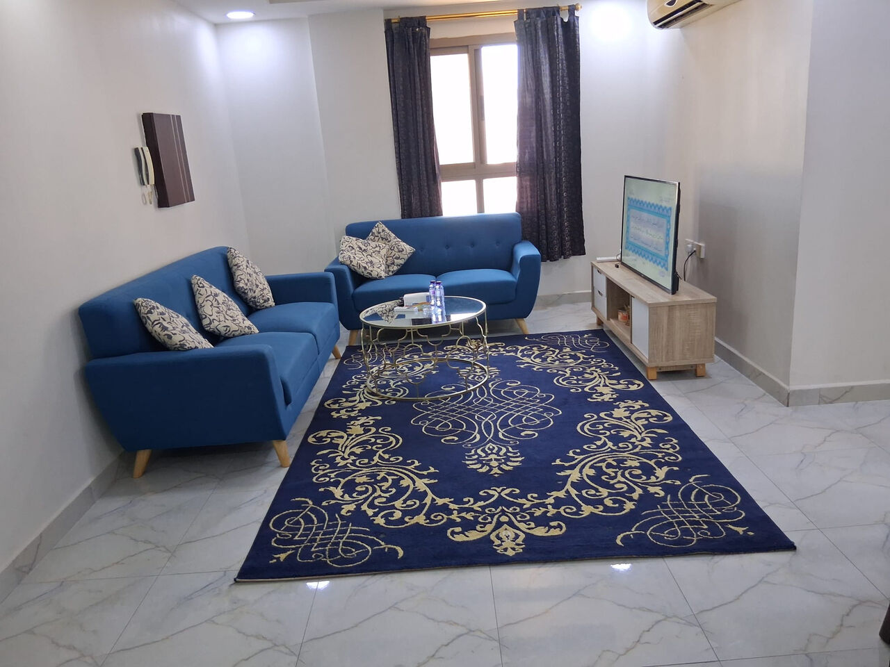 Janabiya, Holiday/Vacation Rentals, BHD 330/month,  2 BR,  Luxury Furnished 2 Bedroom Apartment | Janabiya | Daily & Monthly