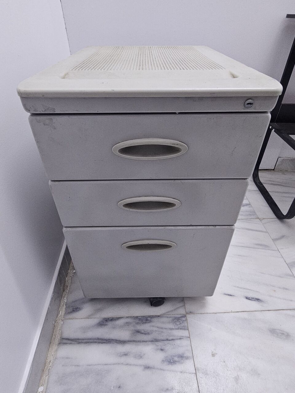 Riyadh, Household Items, SAR 160,  3 Drawer Lockable Steel Cabinet For Sale