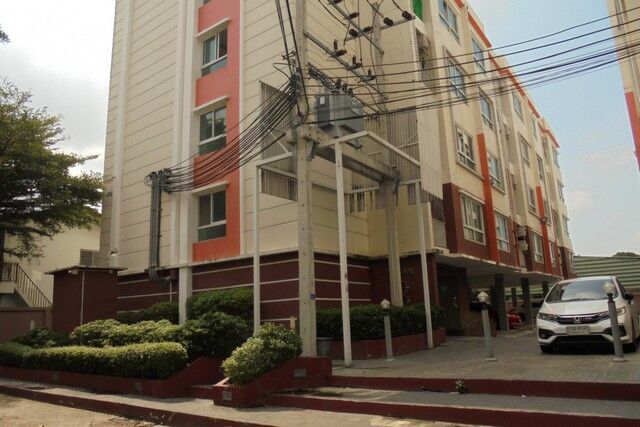 Bangkok, Real Estate For Sale, THB 1400000,  1 BR,  29 Sq. Meter,  Condo For Sale, Modern Condo, Ekachai Road, Bang Bon, Bangkok