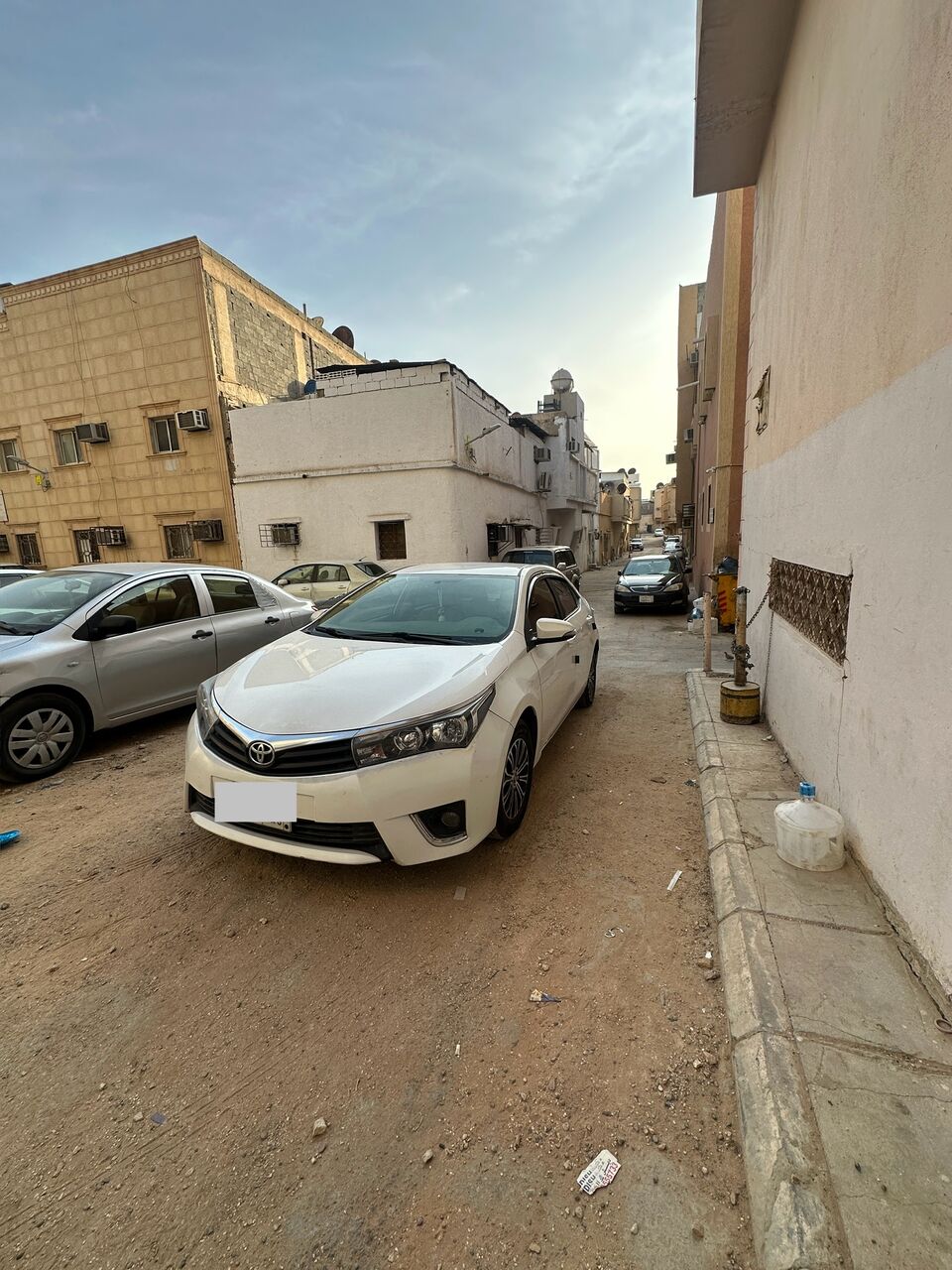 Riyadh, Vehicles, Cars & Trucks , SAR 41000,  Toyota Corolla,  2015,  Automatic,  183600 KM,    Mid Option 1.6 XLI