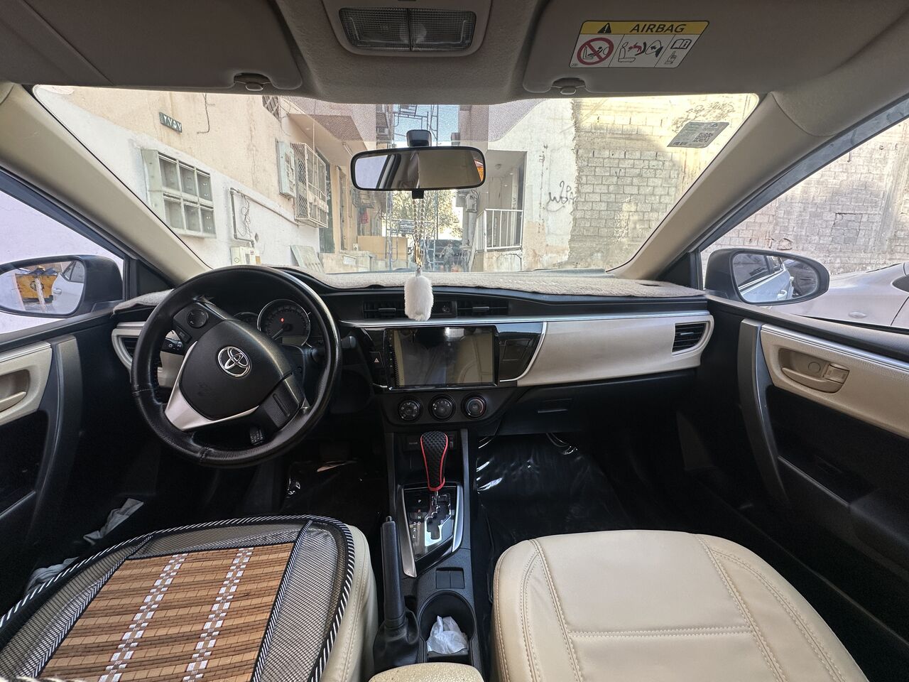 Riyadh, Vehicles, Cars & Trucks , SAR 41000,  Toyota Corolla,  2015,  Automatic,  183600 KM,    Mid Option 1.6 XLI