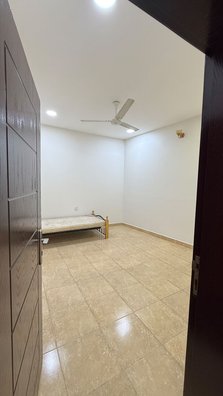 Manama, Apartments, Flats, Houses & Villas, BHD 210/month,  2 BR,  Flat For Rent With Ewa