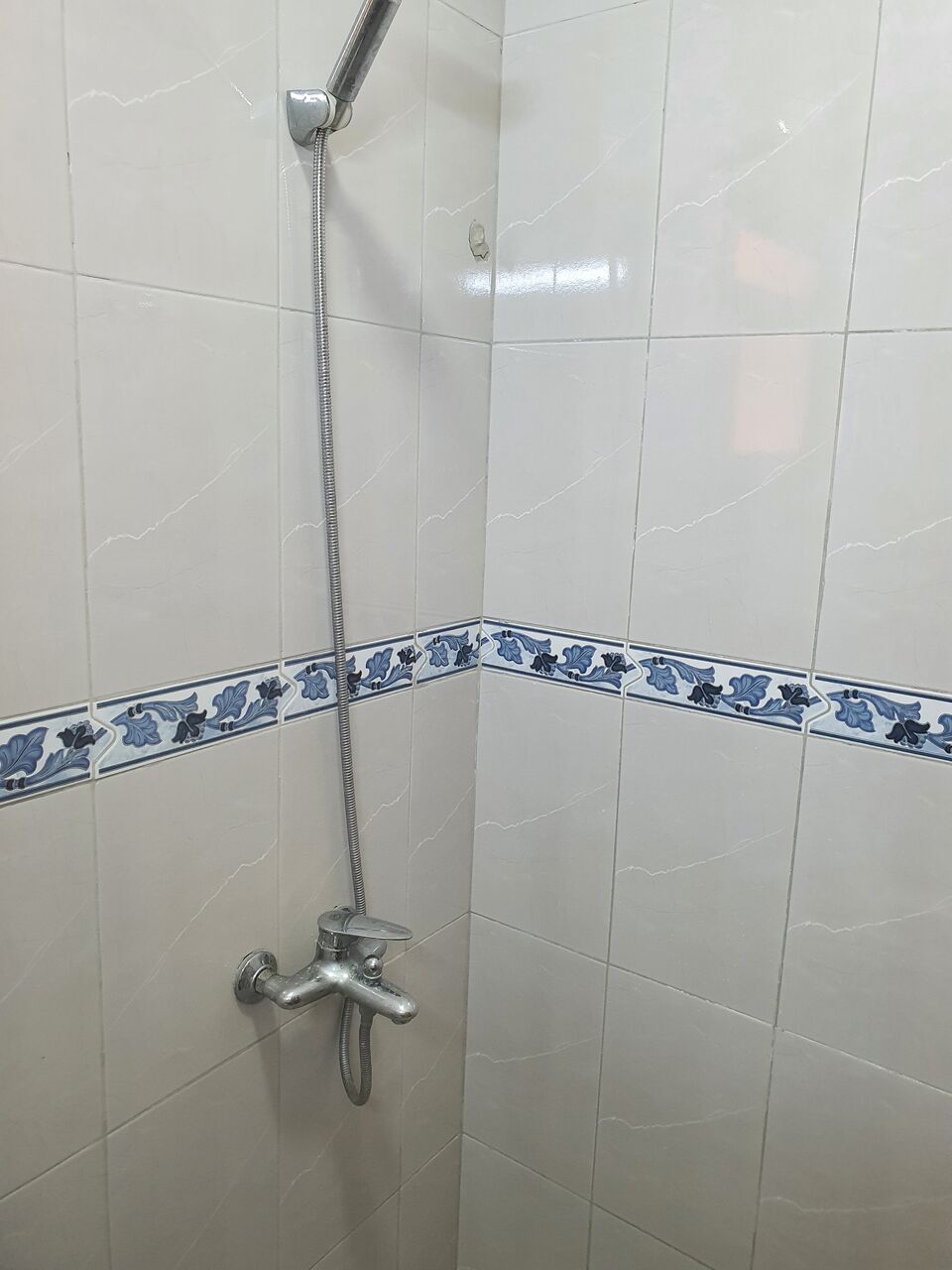 Tubli, Apartments, Flats, Houses & Villas, BHD 160/month,  2 BR,  For Rent Flat With Ewa 160/ Third Floor No Lift