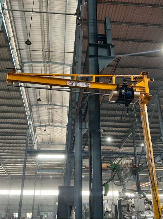 Mumbai, Heavy Equipment, INR 150000,  Jib Crane Manufacturers | MP Crane India