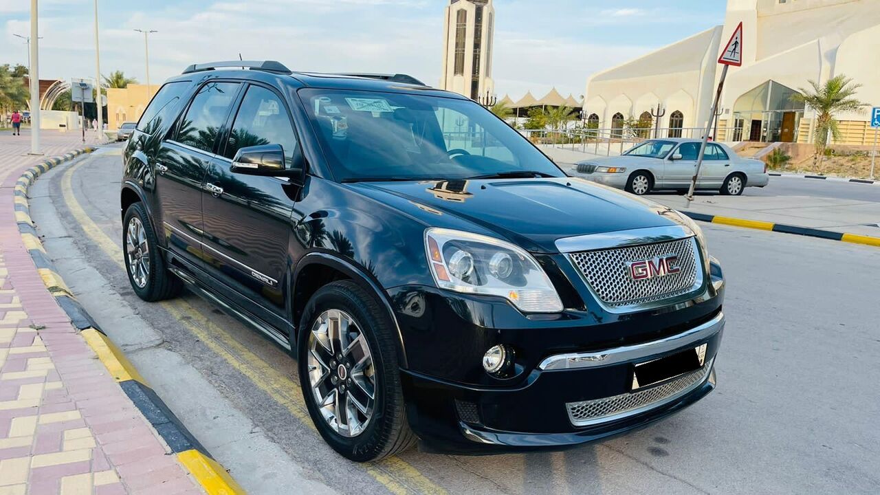 Fanateer, Vehicles, Cars & Trucks , SAR 31000,  GMC Acadia - DENALI,  2012,  Automatic,  205000 KM,  SAR 31K, , , , 205K KM &ndash; Fully Loaded Family SUV