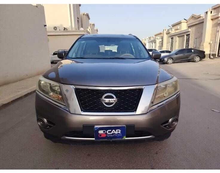 Riyadh, Vehicles, Cars & Trucks , SAR 27000,  Nissan Pathfinder,  2014,  Automatic,  302000 KM,