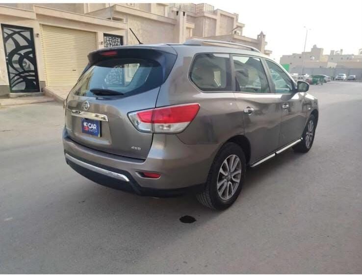 Riyadh, Vehicles, Cars & Trucks , SAR 27000,  Nissan Pathfinder,  2014,  Automatic,  302000 KM,