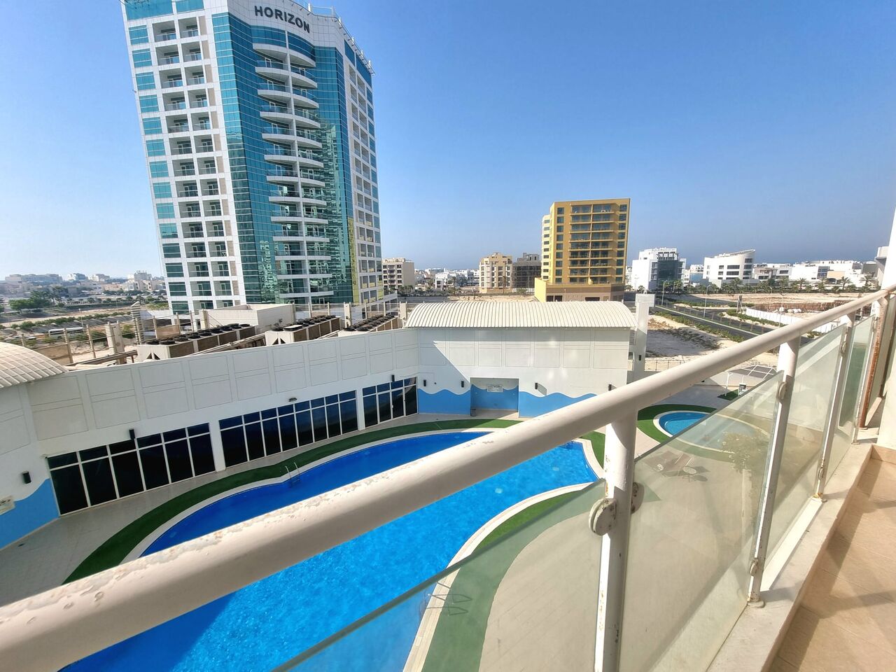 Amwaj Islands, Apartments, Flats, Houses & Villas, BHD 350/month,  Furnished,  2 BR,  140 Sq. Meter,  Beautiful 2 BR FF Apartment With Balcony Close To Lagoon Park