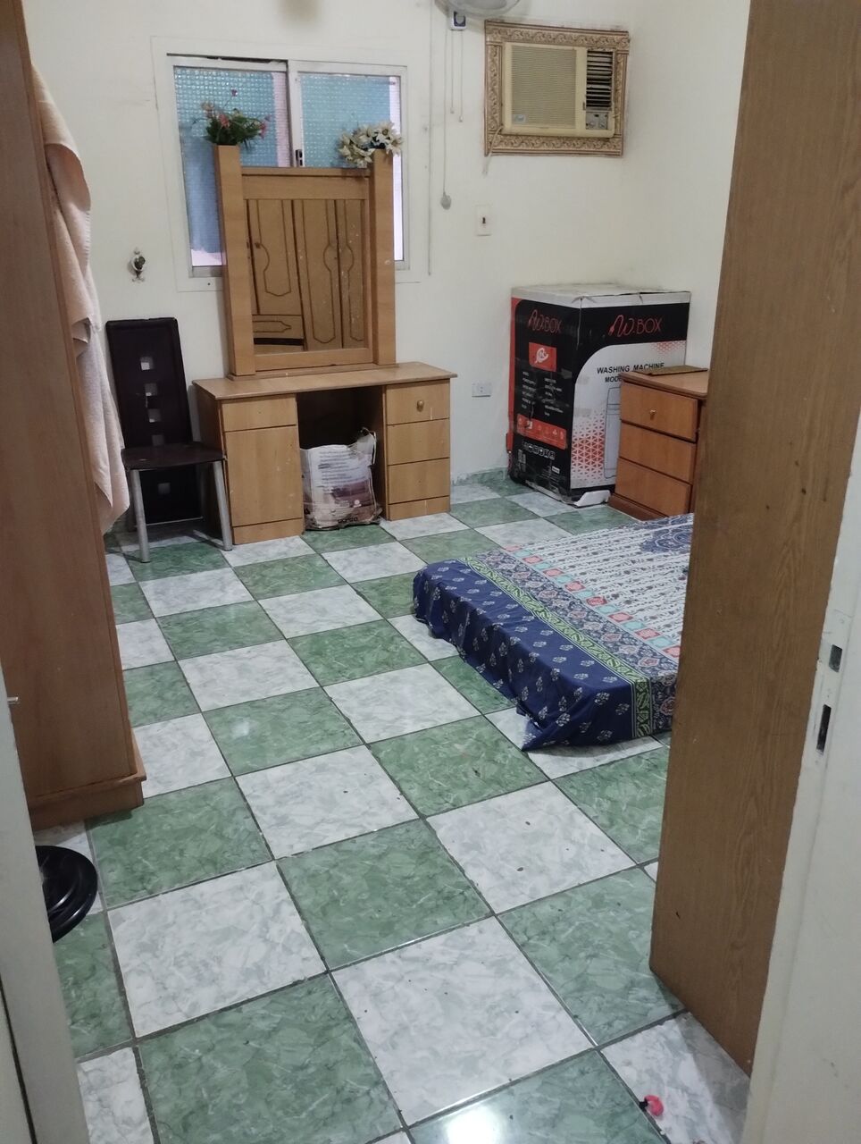 Jeddah, Rooms for Rent, SAR 1000/month,  Furnished,  Separate Single Room