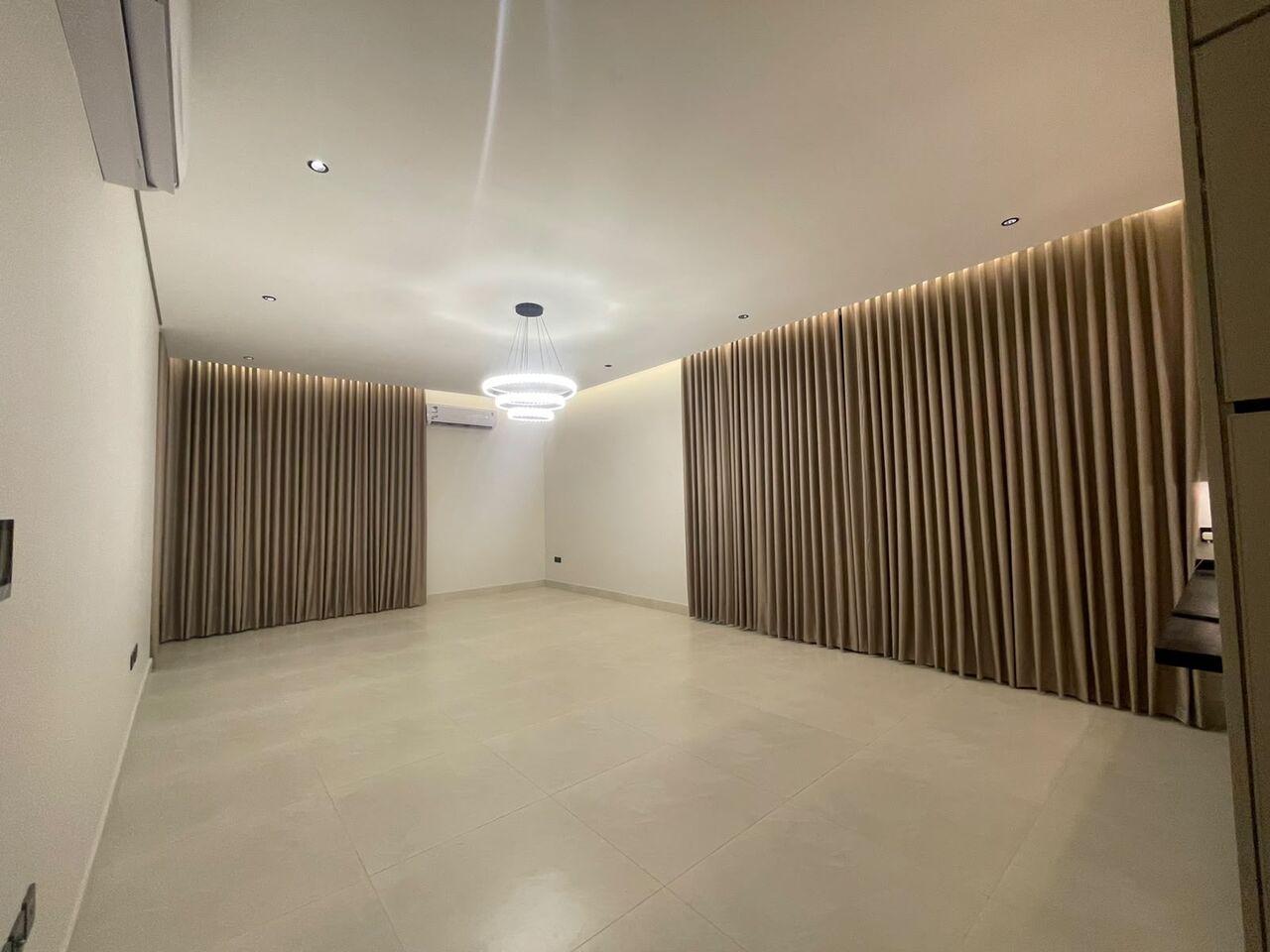 Al Malaz, Apartments, Flats, Houses & Villas, SAR 65000/year,  Furnished,  3 BR,  186 Sq. Meter,  Brand New 3BHK In A Townhouse Floor