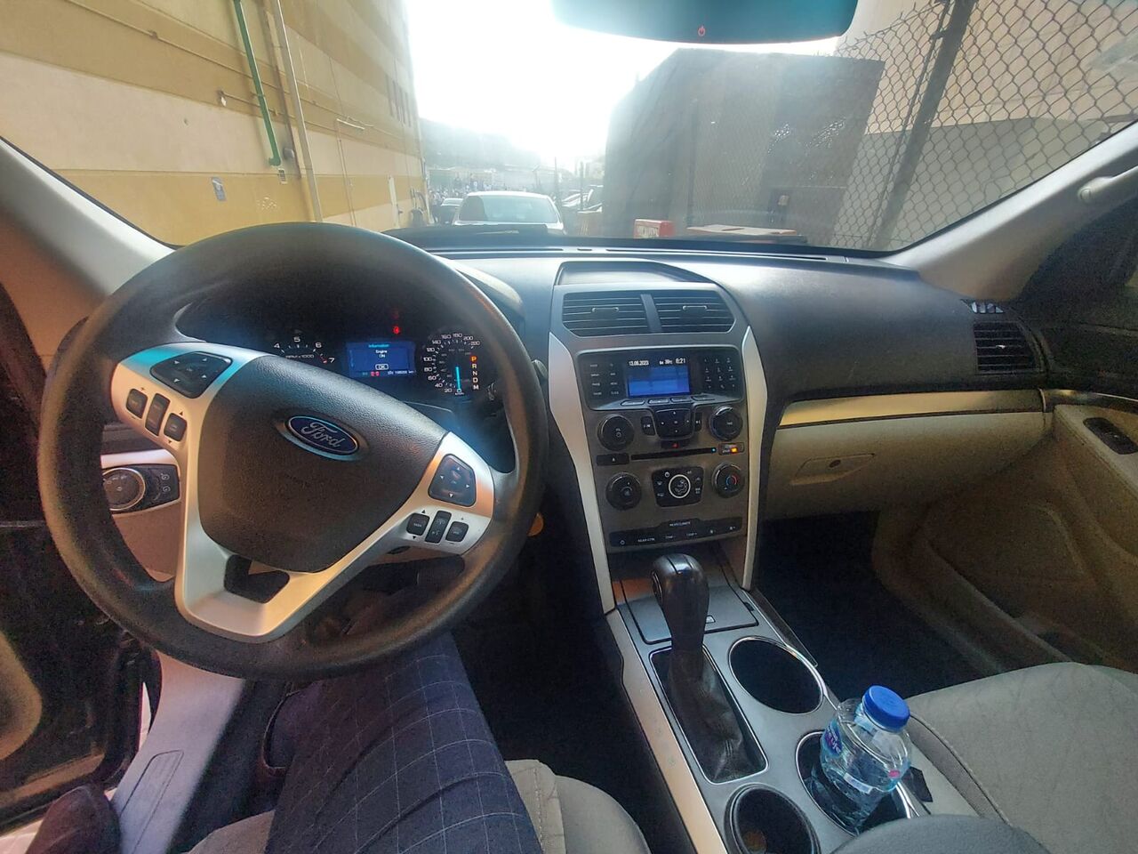 Jeddah, Vehicles, Cars & Trucks , SAR 30000,  Ford Explorer,  2013,  Automatic,  260000 KM,    Standard (jeddah-Makkah)