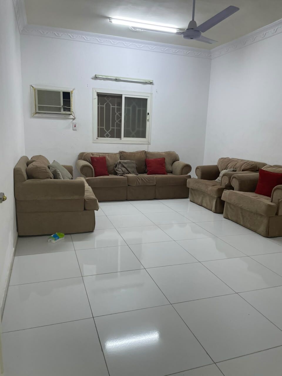 Jeddah, Buildings, 1400 Sq. Meter,  Flat