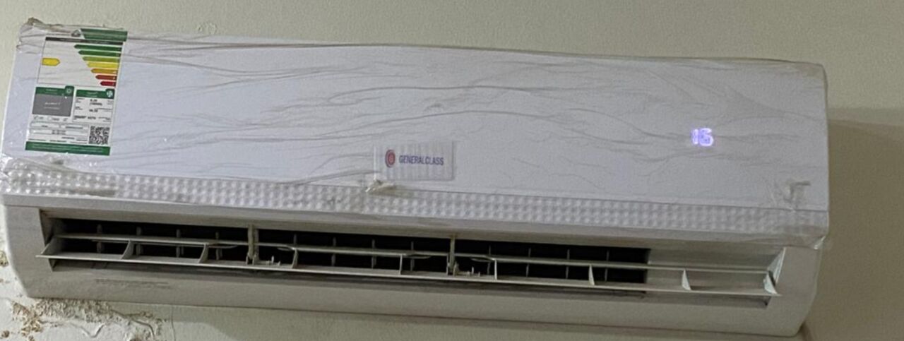 Al Sulaymaniyyah, Air Conditioners, SAR 950,  1.5 Ton Split Aircondtionar (Less Used) Brand: Generalclass- 950-SAR