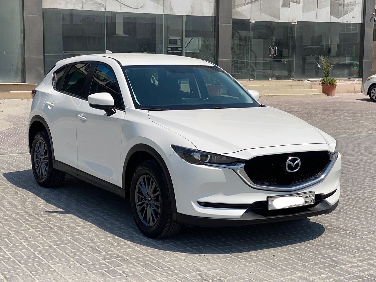 Manama, Vehicles, Cars & Trucks , BHD 5950,  Maxda CX5,  2019,  Automatic,  185100 KM,   /  (White)