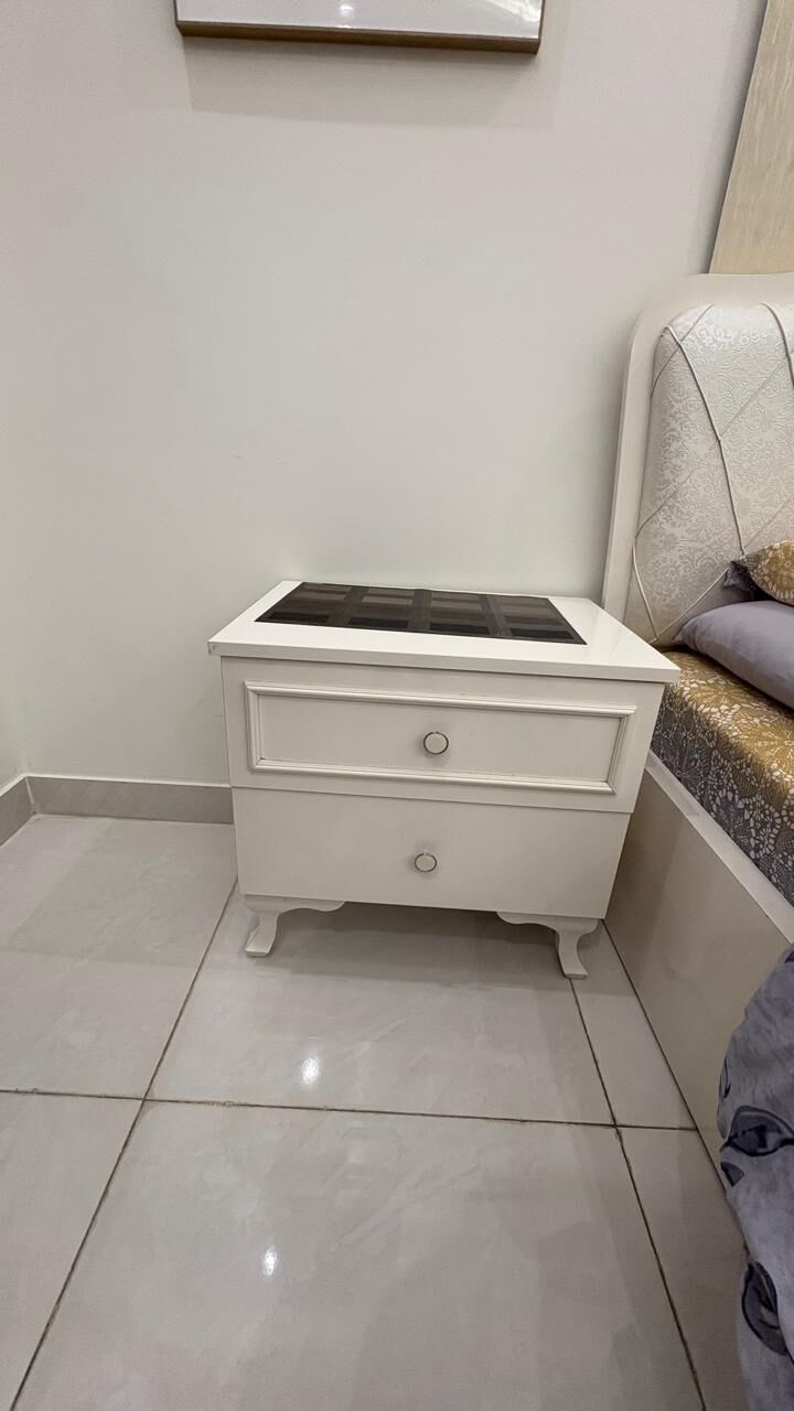 Al Faisaliyah, Furniture, SAR 1500,  5 Pieces Bed Set With Cupboard