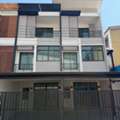 THB 3690000,  3 BR,  17 Sq. Feet,  3-story Townhome For Sale, Signature Project, Watcharaphon Road, Soi Watcharaphon 2,