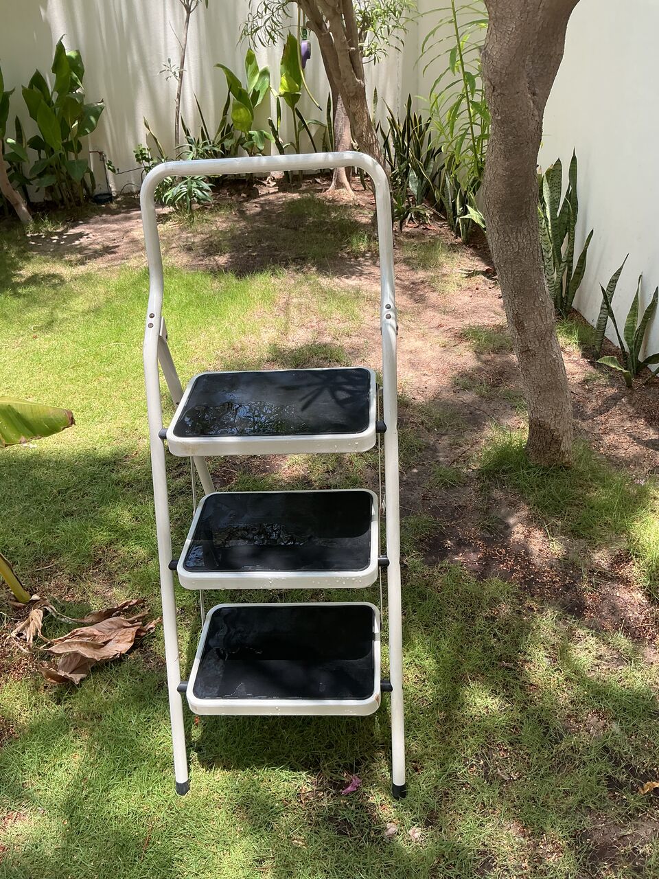 Manama, Household Items, BHD 2,  Step Ladder