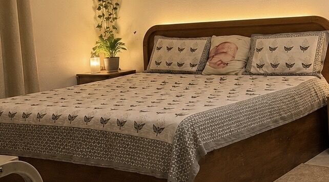 Jubail, Furniture, SAR 450,  Selling King Wooden Cot With Mattress