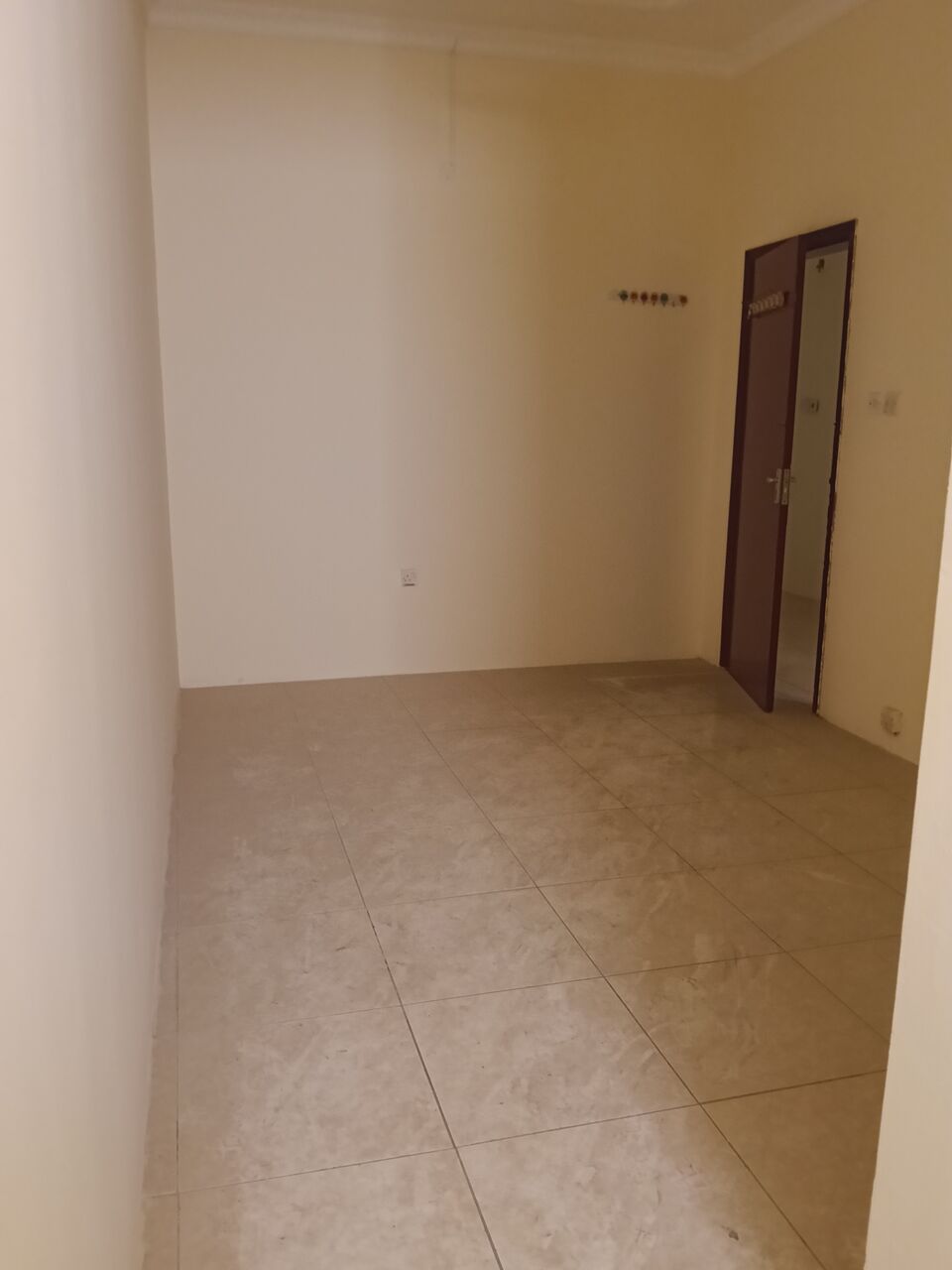 Gudaibiya, Apartments, Flats, Houses & Villas, BHD 150/month,  2 BR,  2 Bedroom Unfurnished Flat For Rent Without Ewa