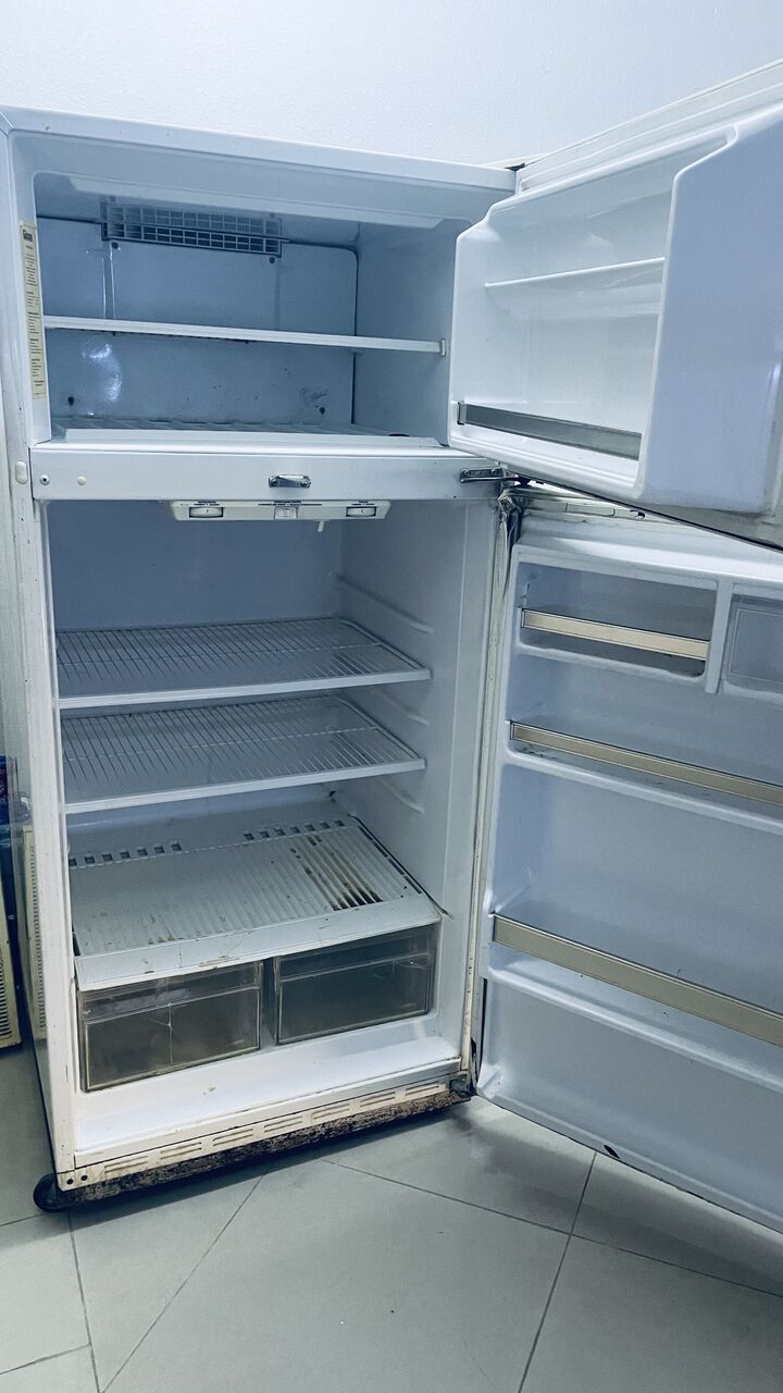 Al Jaradiyah, Appliances, SAR 350,  Gibson Refrigerator For Sale - Only Whatsapp No Calls