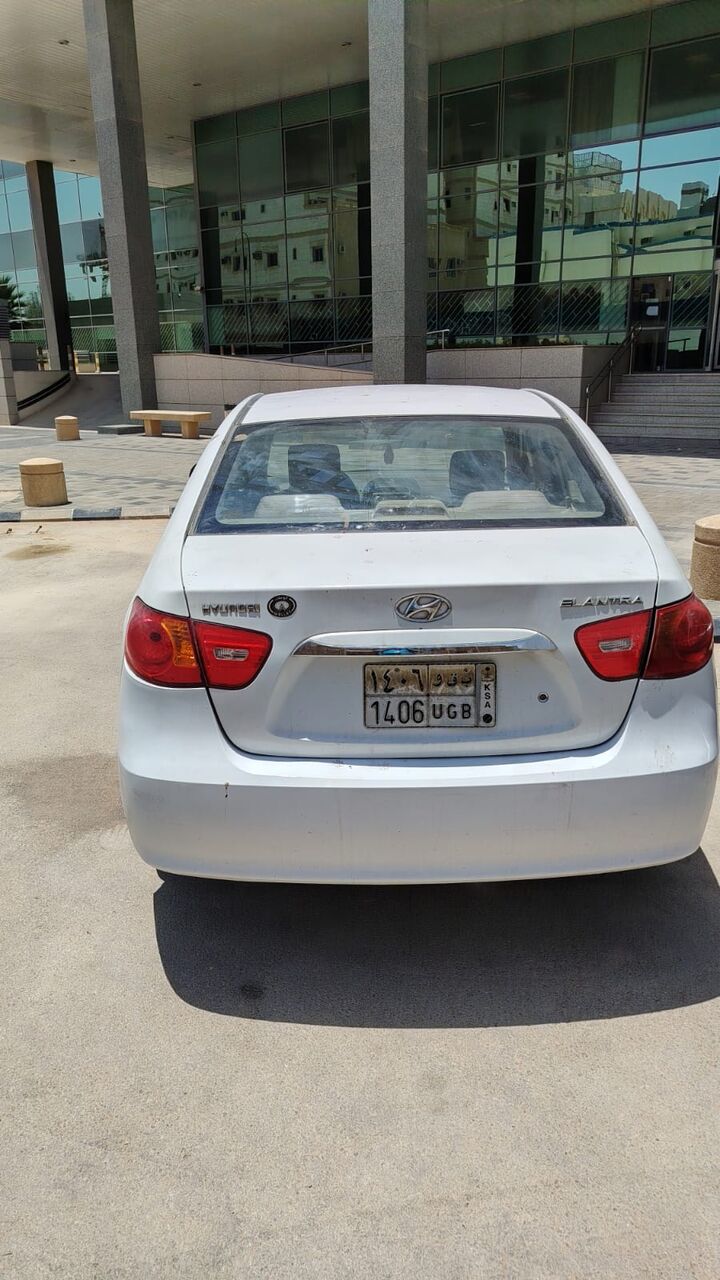 Al Batha, Vehicles, Cars & Trucks , SAR 10000,  Hyundai Elantra,  2011,  Manual,  277917 KM,   For Sale