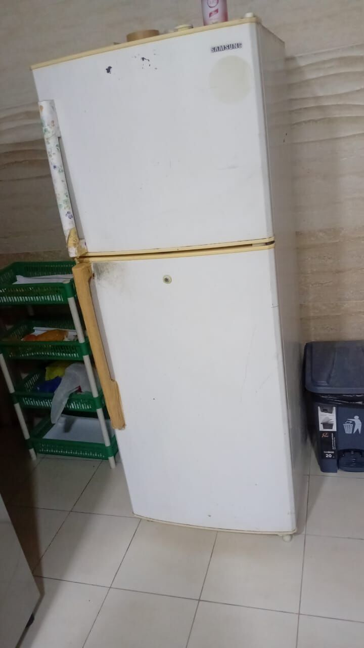Khobar, Appliances, FRIDGE AND OVEN FOR SALE