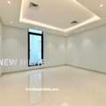 KWD 1000,  Spacious 5BR Floor For Rent In Fnaitees, Kuwait