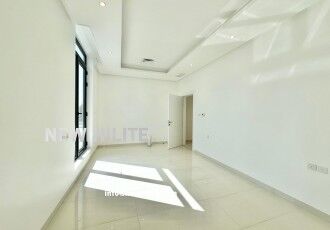 Kuwait City, Villas, KWD 1000,  Spacious 5BR Floor For Rent In Fnaitees, Kuwait