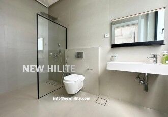 Kuwait City, Villas, KWD 1000,  Spacious 5BR Floor For Rent In Fnaitees, Kuwait