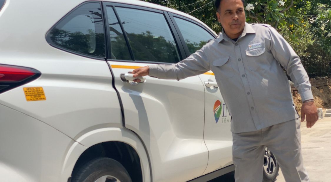 New Delhi, Travel, Posting Title: Corporate Car Rental Services In Delhi | Chauffeur-Driven Cars